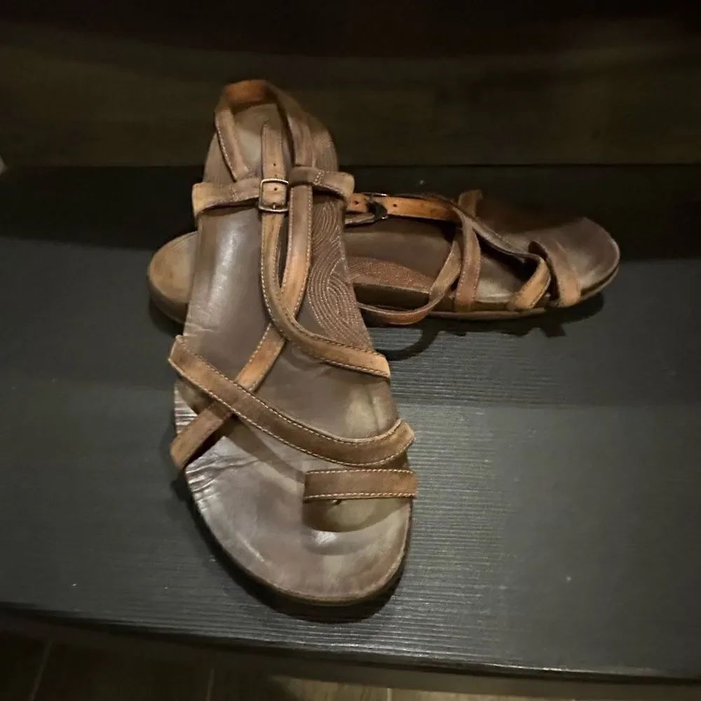 Chaco Brown Leather Sandals